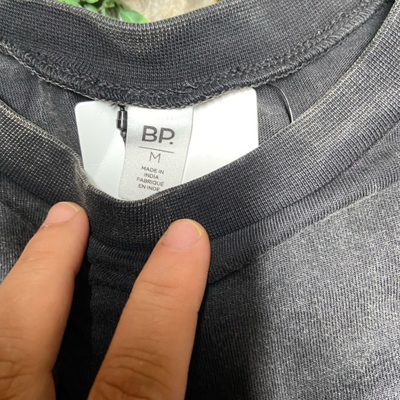 BP Tops. Size - M - Picture 6 of 7